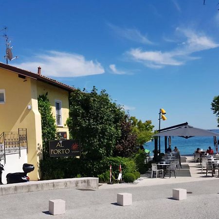 Graziosa Al Porto Villa Moniga del Garda Luaran gambar