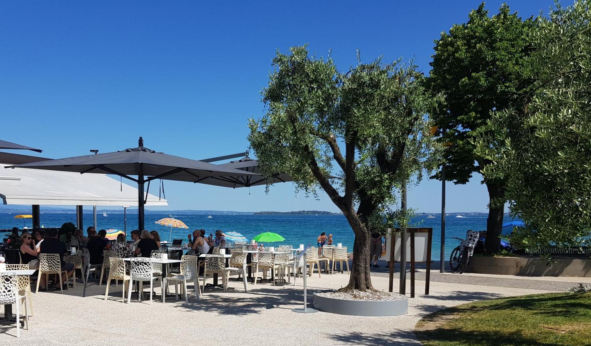 Graziosa Al Porto Villa Moniga del Garda Luaran gambar